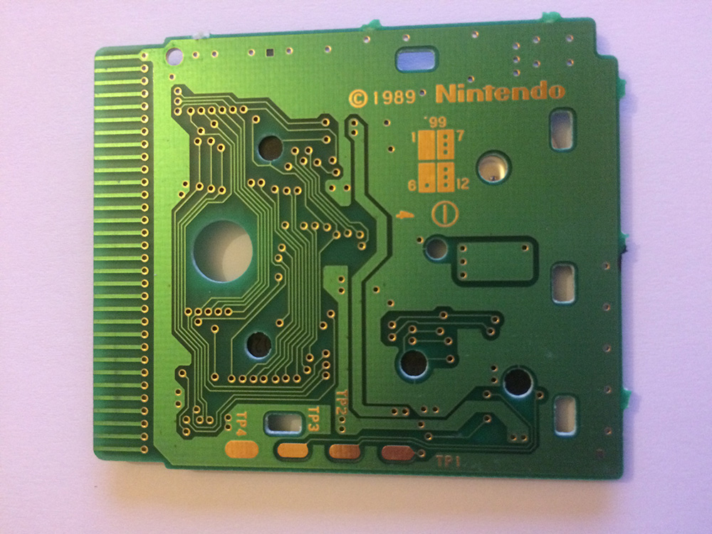 Super Mario Land 2: 6 Golden Coins (Nintendo Classics Series) FAH-1 Back of the PCB